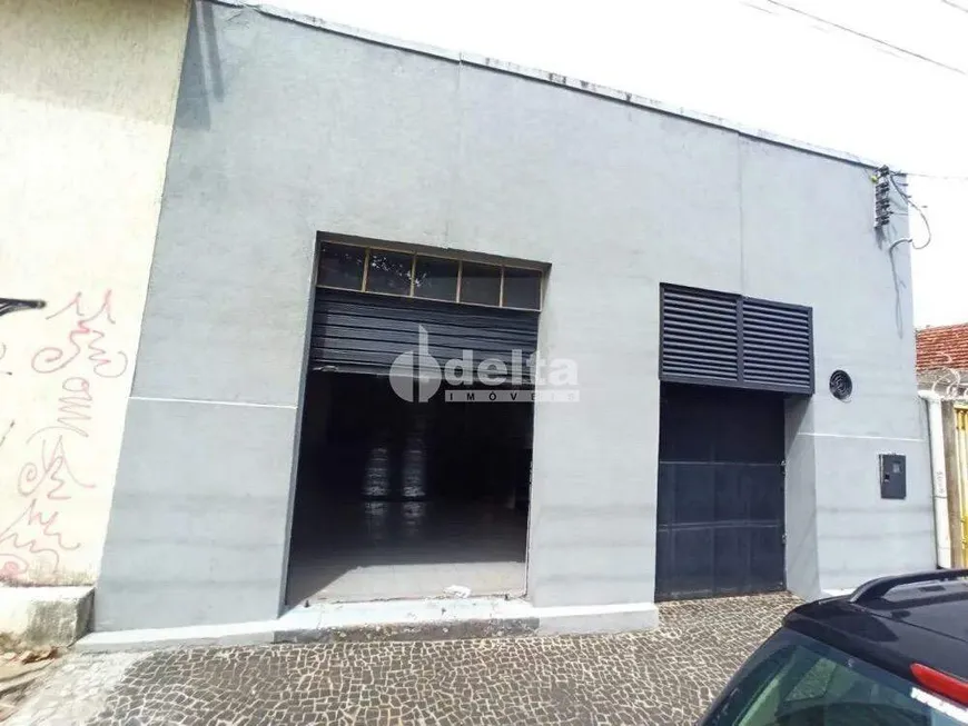 Foto 1 de Ponto Comercial para alugar, 180m² em Martins, Uberlândia