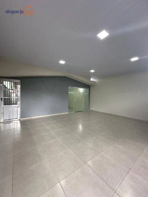 Foto 1 de Casa com 3 Quartos à venda, 121m² em Atibaia Jardim, Atibaia