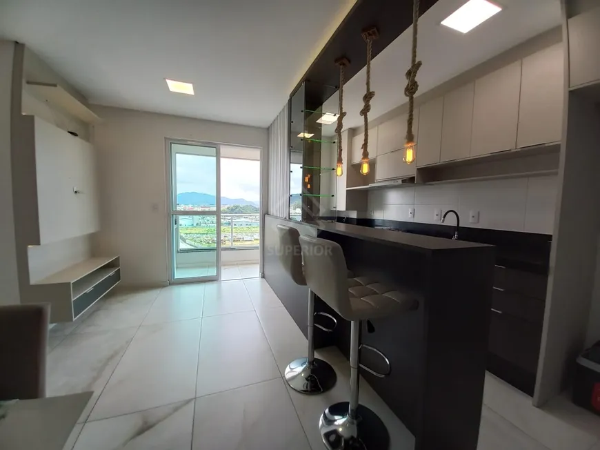 Foto 1 de Apartamento com 2 Quartos à venda, 61m² em Cordeiros, Itajaí