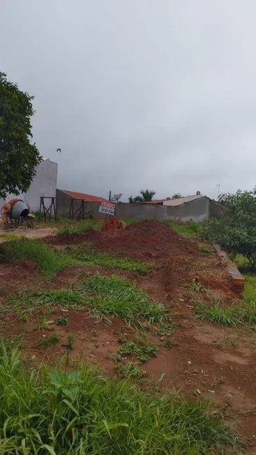 Foto 1 de Lote/Terreno à venda, 325m² em Sao Sebastiao da Serra, Brotas