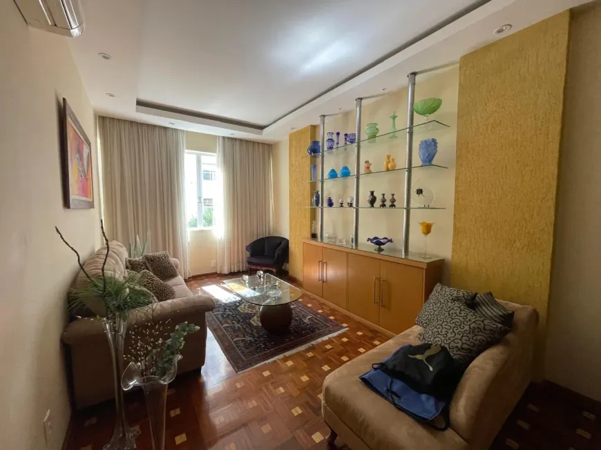 Foto 1 de Apartamento com 3 Quartos à venda, 97m² em Copacabana, Rio de Janeiro