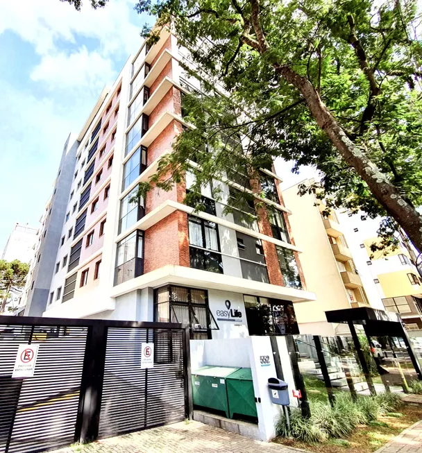 Foto 1 de Apartamento com 1 Quarto à venda, 26m² em Mercês, Curitiba