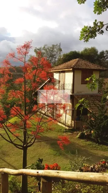 Foto 1 de Casa com 2 Quartos à venda, 127m² em San Fernando Park, Cotia