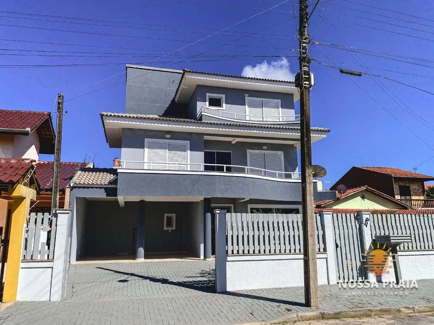 Foto 1 de Sobrado com 4 Quartos à venda, 219m² em Brasília, Itapoá