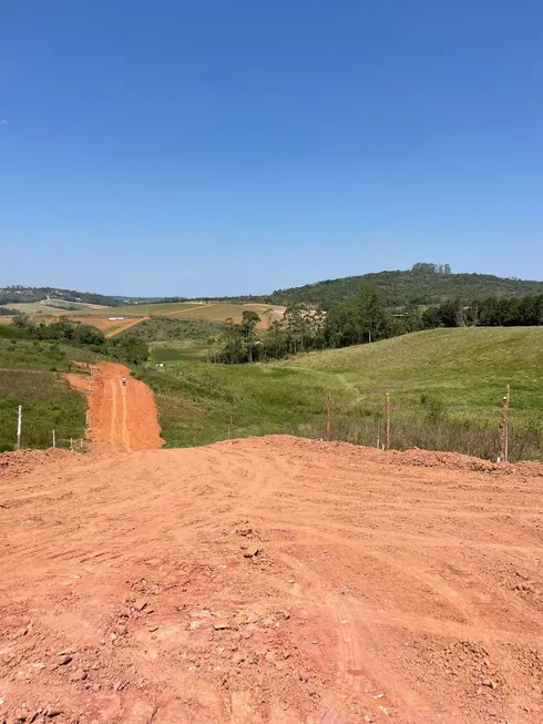 Foto 1 de Lote/Terreno à venda, 500m² em Cachoeira, Cotia