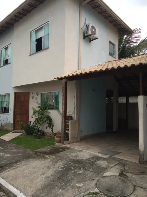 Foto 1 de Casa com 2 Quartos à venda, 67m² em Recanto, Rio das Ostras