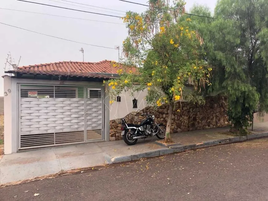 Foto 1 de Casa com 3 Quartos à venda, 186m² em Jardim Botânico, Araraquara