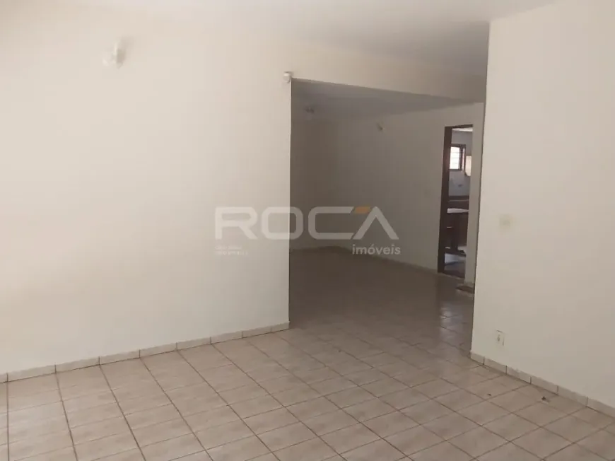 Foto 1 de Sobrado com 5 Quartos para venda ou aluguel, 433m² em Ribeirânia, Ribeirão Preto