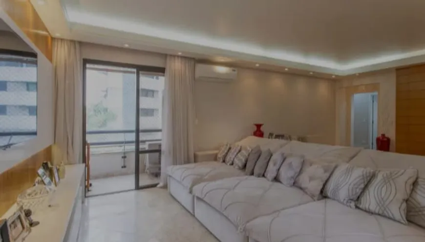 Foto 1 de Apartamento com 4 Quartos à venda, 197m² em Aclimação, São Paulo