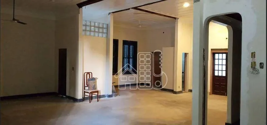 Foto 1 de Casa com 3 Quartos à venda, 200m² em Boa Viagem, Niterói