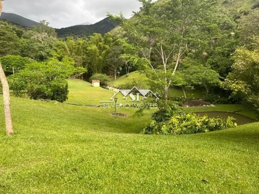 Foto 1 de Fazenda/Sítio com 3 Quartos à venda, 400m² em Serra do Capim, São José do Vale do Rio Preto