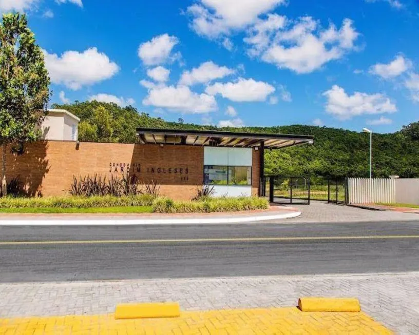 Foto 1 de Lote/Terreno à venda, 466m² em Ingleses do Rio Vermelho, Florianópolis