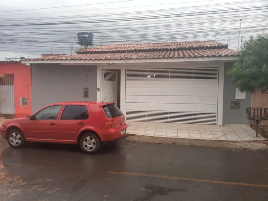 Foto 1 de Casa com 3 Quartos à venda, 110m² em Santa Maria, Brasília