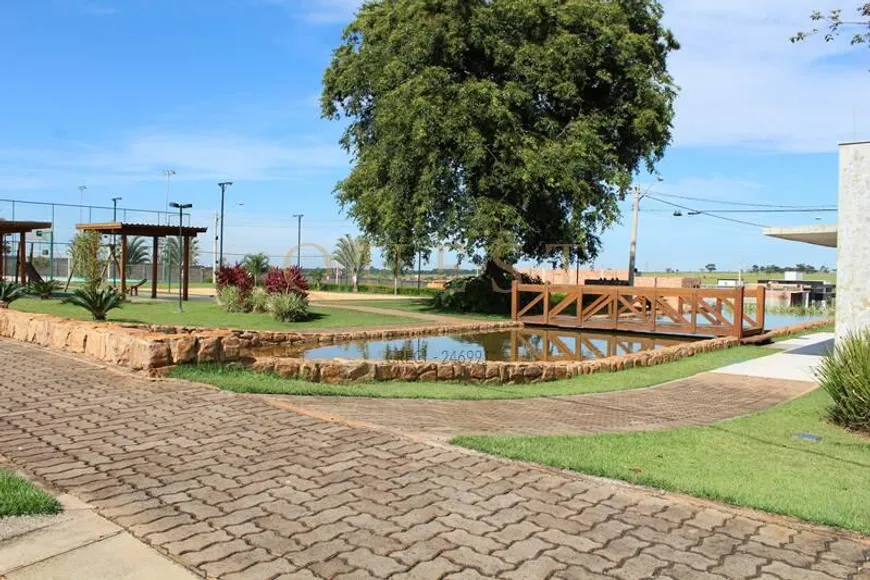 Foto 1 de Lote/Terreno à venda, 346m² em Residencial Village Damha, Araraquara