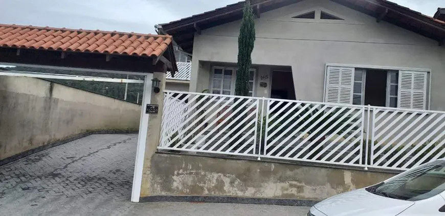 Foto 1 de Casa com 3 Quartos à venda, 250m² em Rio Branco, Brusque