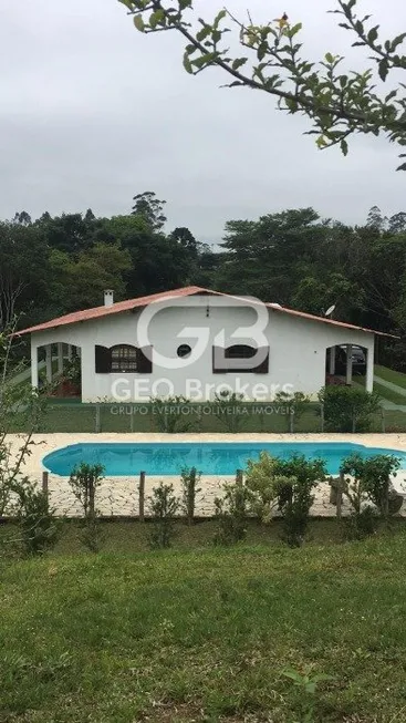 Foto 1 de Fazenda/Sítio com 5 Quartos à venda, 300m² em Boa Vista, Igaratá
