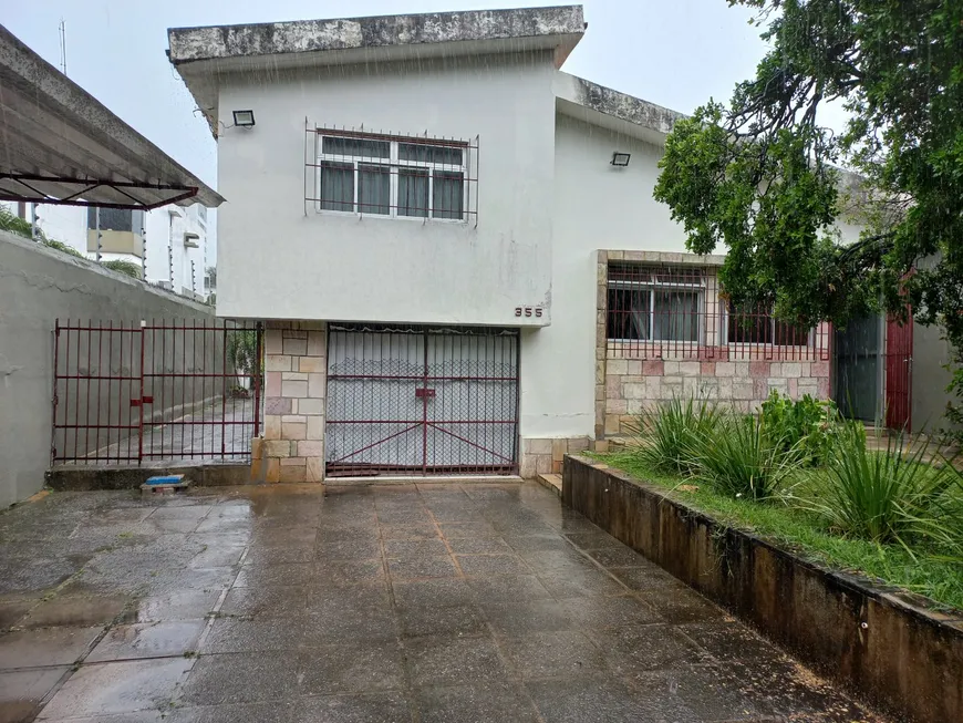 Foto 1 de Casa com 3 Quartos à venda, 240m² em Casa Amarela, Recife