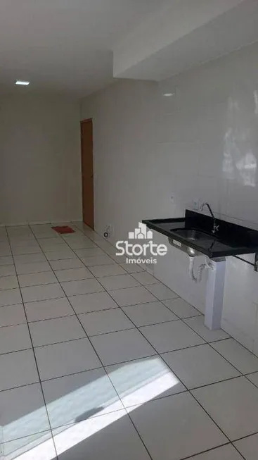 Foto 1 de Apartamento com 2 Quartos à venda, 51m² em Residencial Lago Azul, Uberlândia