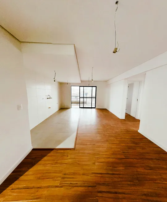 Foto 1 de Apartamento com 2 Quartos à venda, 62m² em Novo Mundo, Curitiba