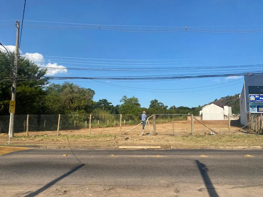 Foto 1 de Lote/Terreno à venda, 2000m² em Serraria, Porto Alegre