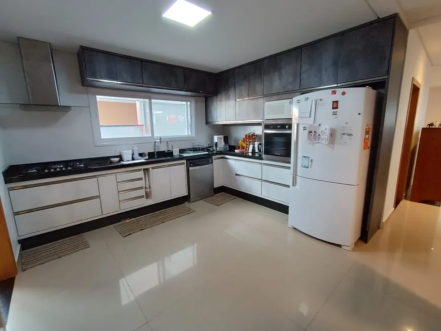 Foto 1 de Casa de Condomínio com 4 Quartos à venda, 273m² em Urbanova, São José dos Campos