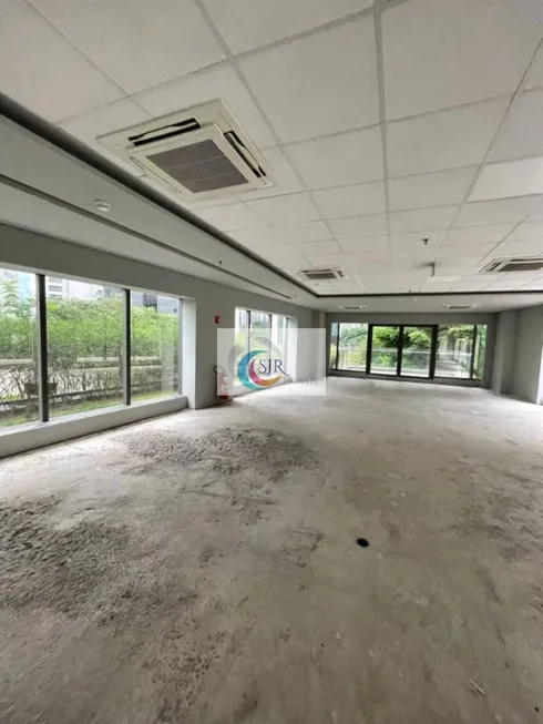 Foto 1 de Sala Comercial para alugar, 300m² em Vila Olímpia, São Paulo