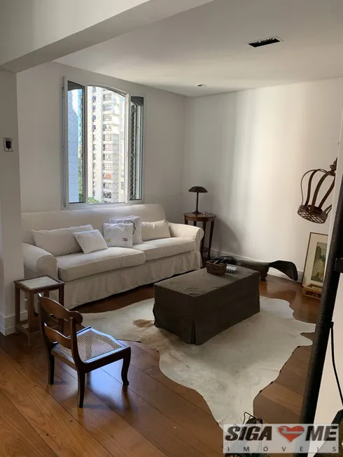 Foto 1 de Apartamento com 2 Quartos à venda, 160m² em Itaim Bibi, São Paulo