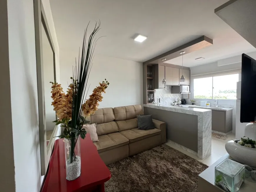 Foto 1 de Apartamento com 2 Quartos à venda, 48m² em Vila Moreira Ataídes, Rio Verde