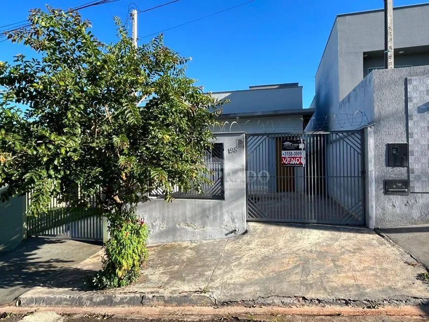 Foto 1 de Casa com 3 Quartos à venda, 69m² em , Ibiporã
