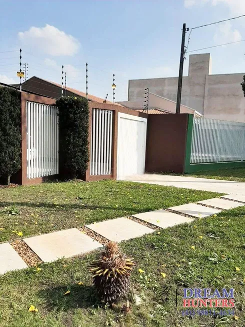 Foto 1 de Casa com 3 Quartos à venda, 205m² em São Pedro, São José dos Pinhais
