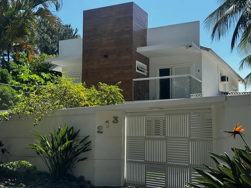 Foto 1 de Casa de Condomínio com 5 Quartos à venda, 617m² em Barra da Tijuca, Rio de Janeiro