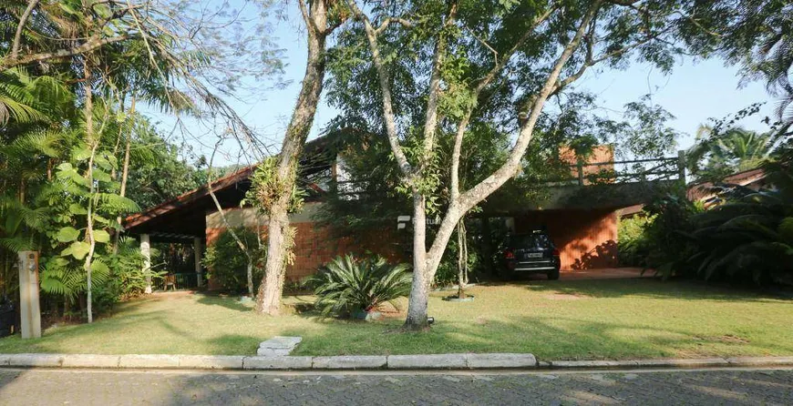 Foto 1 de Casa de Condomínio com 5 Quartos à venda, 316m² em Balneário Praia do Pernambuco, Guarujá