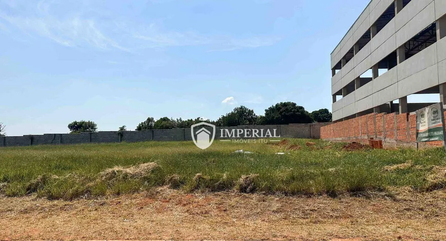 Foto 1 de Lote/Terreno à venda, 1000m² em Jardim Emicol, Itu