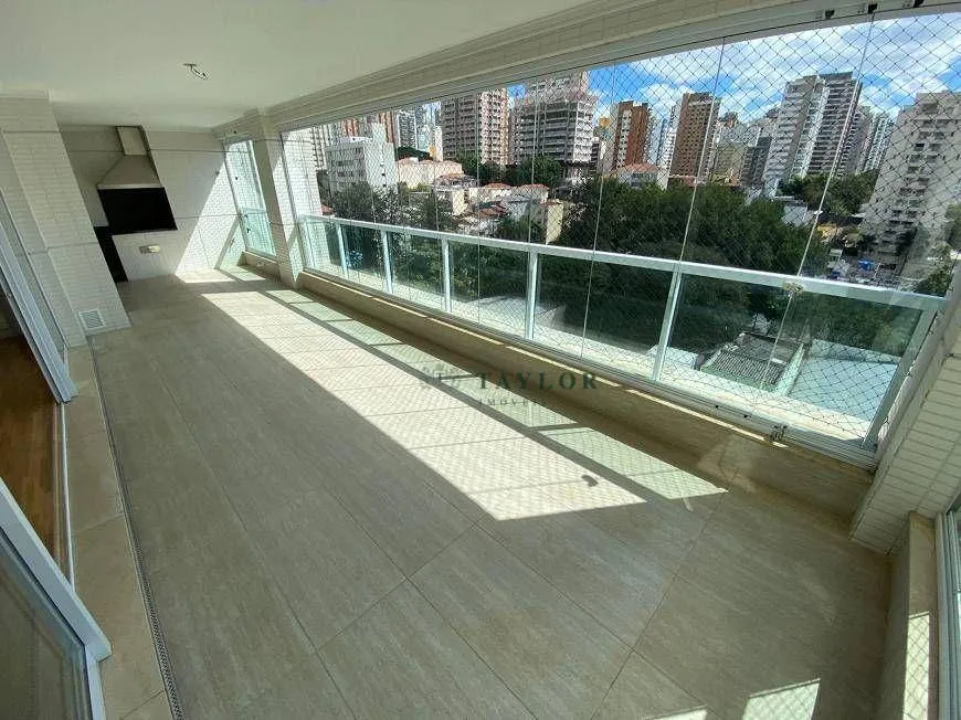 Foto 1 de Apartamento com 3 Quartos à venda, 271m² em Perdizes, São Paulo