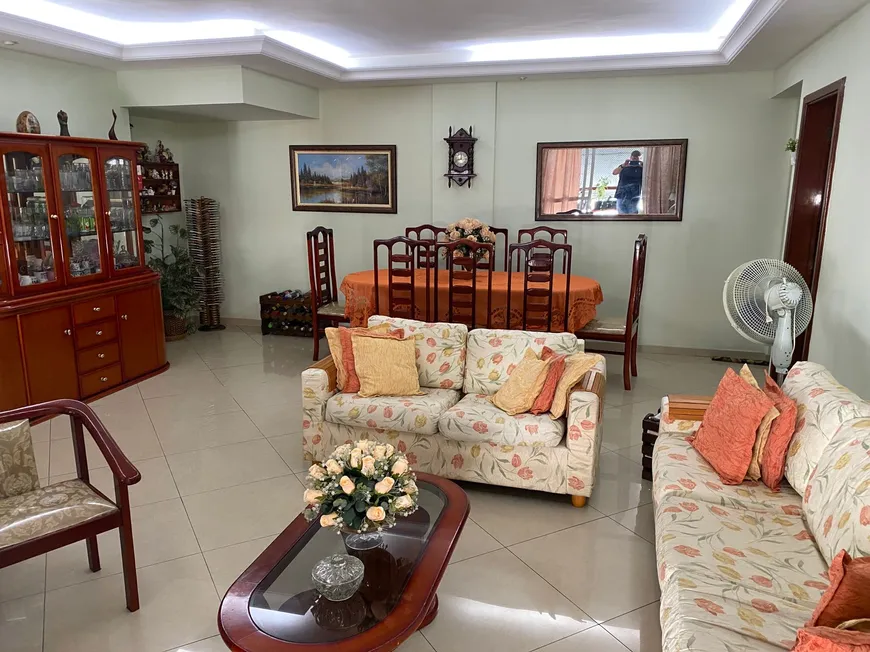 Foto 1 de Apartamento com 3 Quartos à venda, 152m² em Anil, Rio de Janeiro