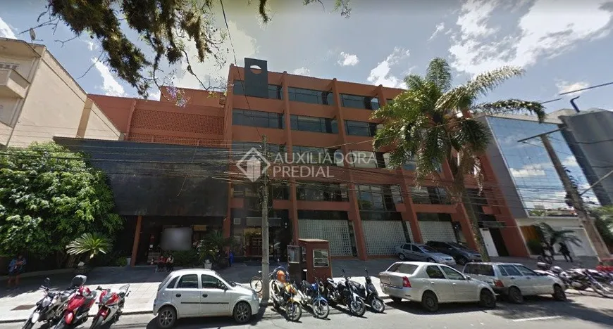 Foto 1 de Sala Comercial para alugar, 414m² em Navegantes, Porto Alegre