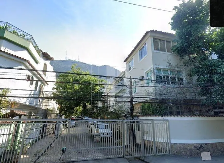 Foto 1 de Casa com 4 Quartos à venda, 280m² em Jardim Botânico, Rio de Janeiro