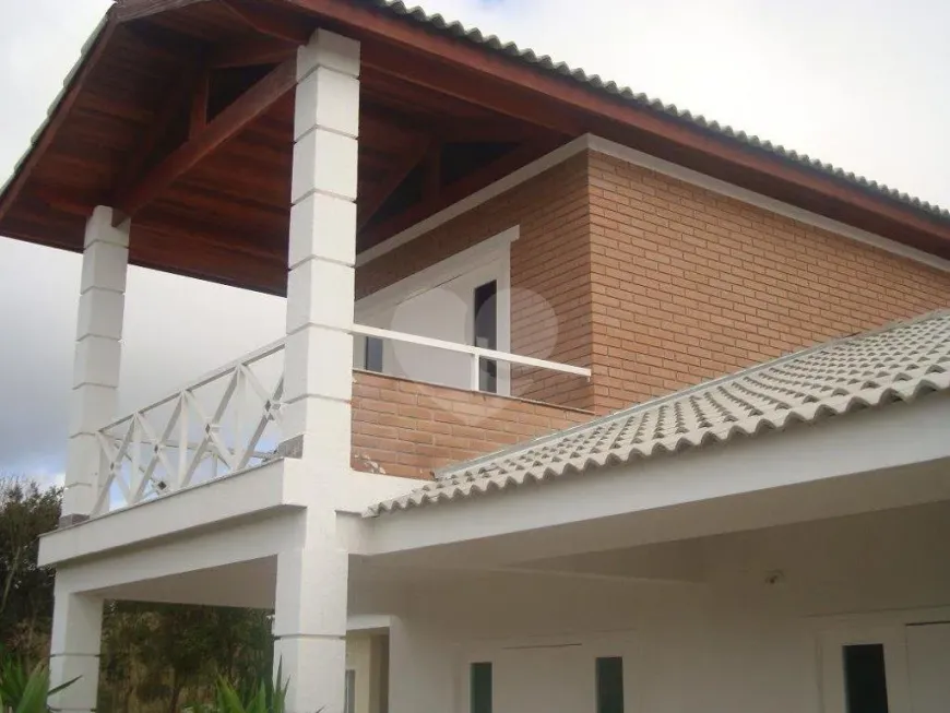 Foto 1 de Casa de Condomínio com 4 Quartos à venda, 260m² em Recreio Campo Verde, Ibiúna