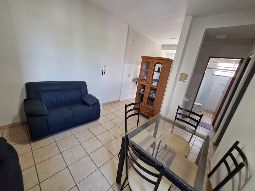 Foto 1 de Apartamento com 2 Quartos à venda, 43m² em Tibery, Uberlândia