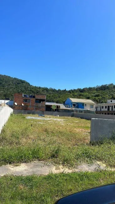 Foto 1 de Lote/Terreno à venda, 800m² em Bela Vista, Palhoça