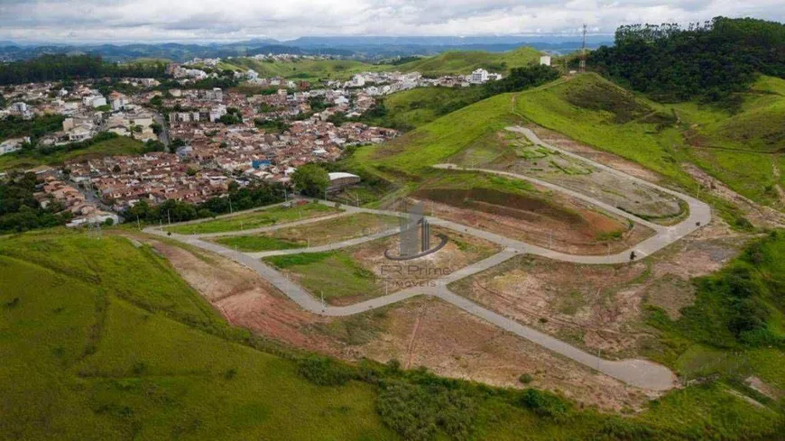 Foto 1 de Lote/Terreno à venda, 274m² em Jardim Belvedere, Volta Redonda