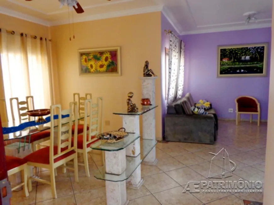 Foto 1 de Casa com 3 Quartos à venda, 260m² em Vila Carvalho, Sorocaba