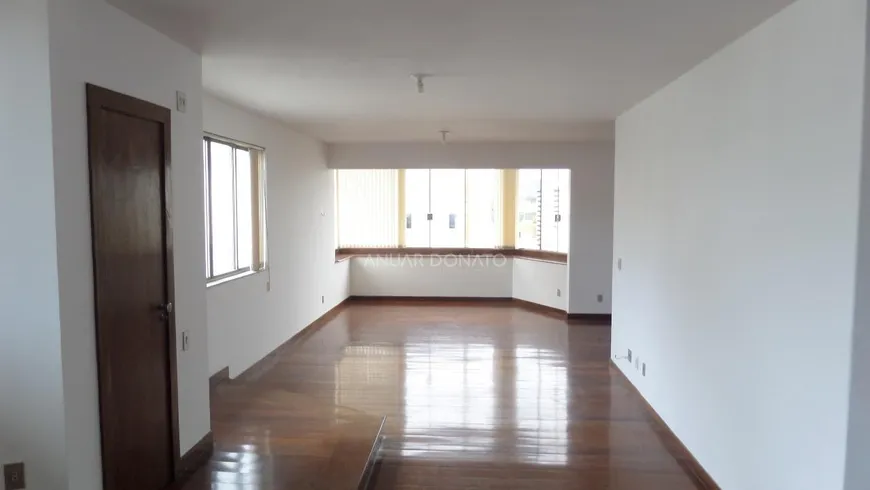 Foto 1 de Apartamento com 3 Quartos à venda, 185m² em Gutierrez, Belo Horizonte