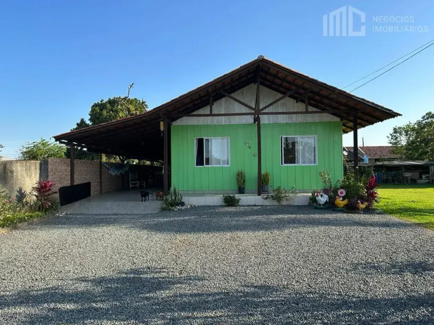 Foto 1 de Casa com 5 Quartos à venda, 150m² em Salinas, Balneário Barra do Sul