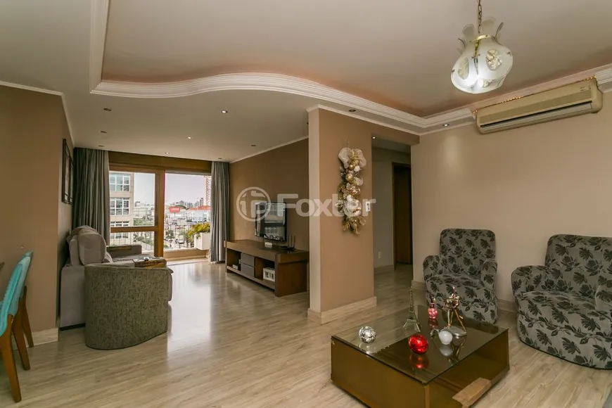 Foto 1 de Apartamento com 3 Quartos à venda, 130m² em Jardim Lindóia, Porto Alegre