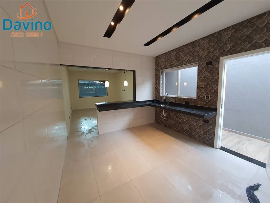 Foto 1 de Casa com 2 Quartos à venda, 74m² em Vila Caicara, Praia Grande