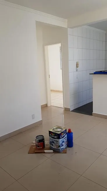 Foto 1 de Apartamento com 2 Quartos à venda, 44m² em Shopping Park, Uberlândia