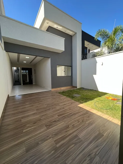 Foto 1 de Casa com 3 Quartos à venda, 127m² em Residencial Vereda dos Buritis, Goiânia