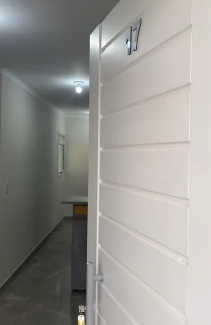 Foto 1 de Apartamento com 1 Quarto à venda, 30m² em Vila Bancaria, São Paulo