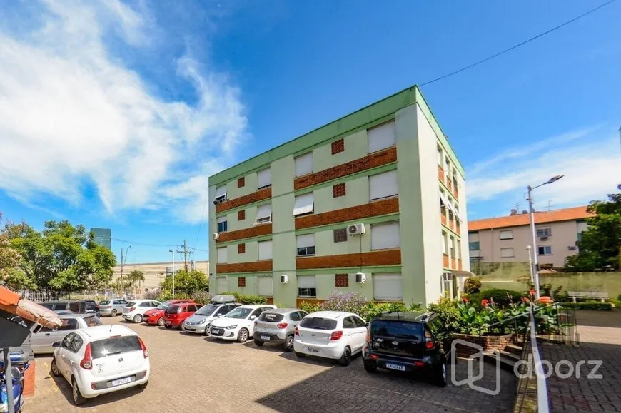 Foto 1 de Apartamento com 2 Quartos à venda, 50m² em Cristal, Porto Alegre